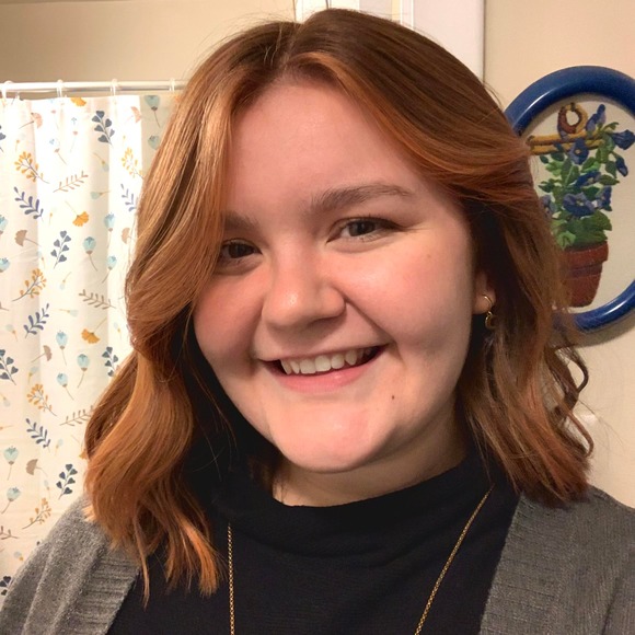 Meet your Posher, Gabrielle - Picture 1 of 1